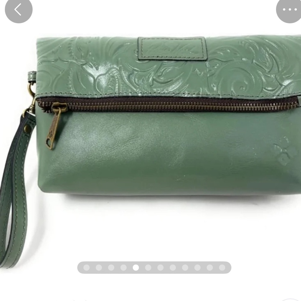Patricia Nash Valerie magnetic fold over SAGE wristlet. NWT.